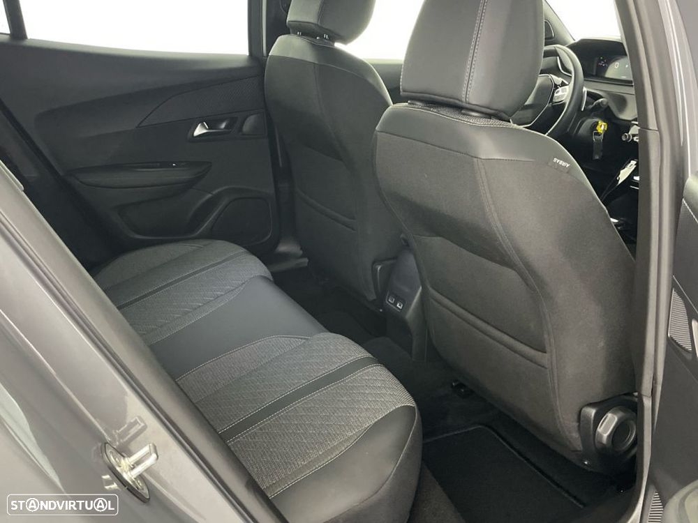 Peugeot 2008 1.2 Hybrid Allure e-DCS6 - 25