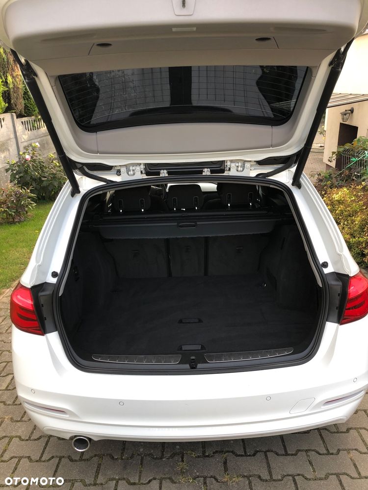 BMW Seria 3 318i - 13