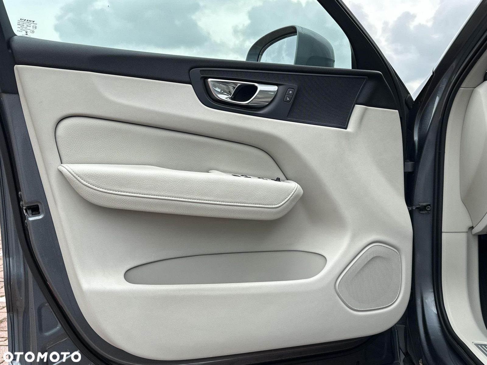 Volvo XC 60 - 10