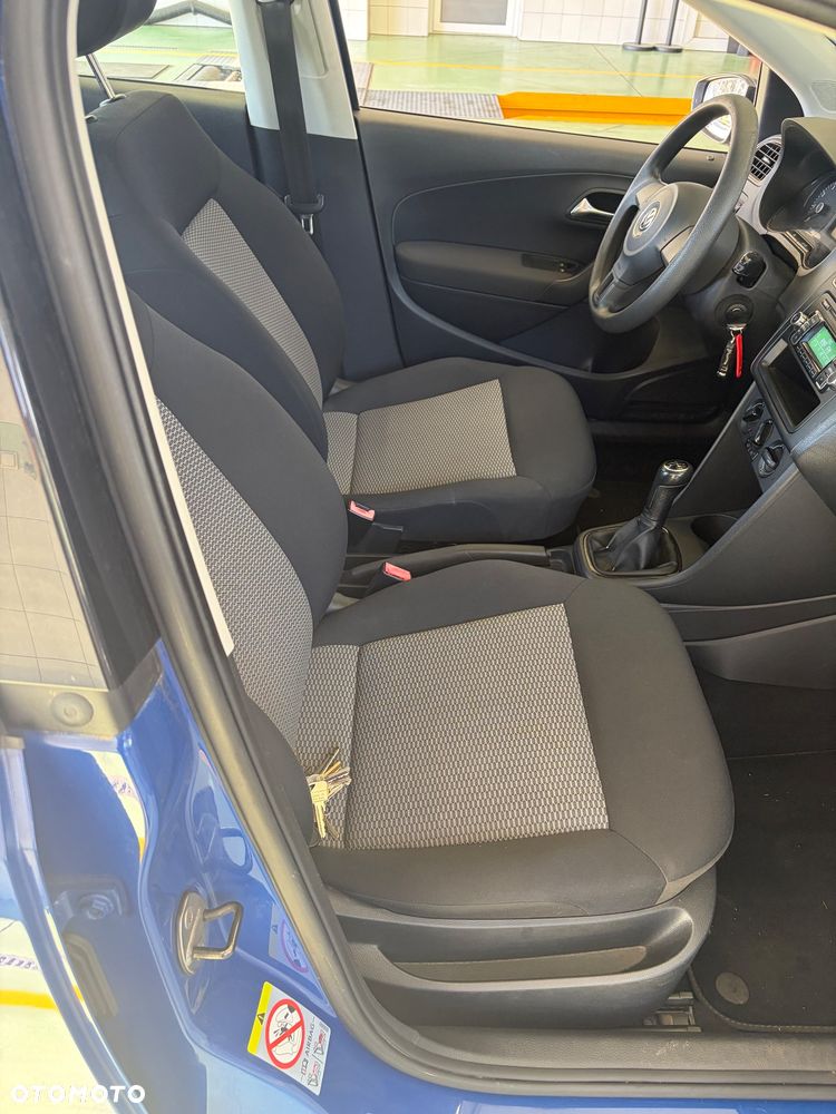 Volkswagen Polo - 22