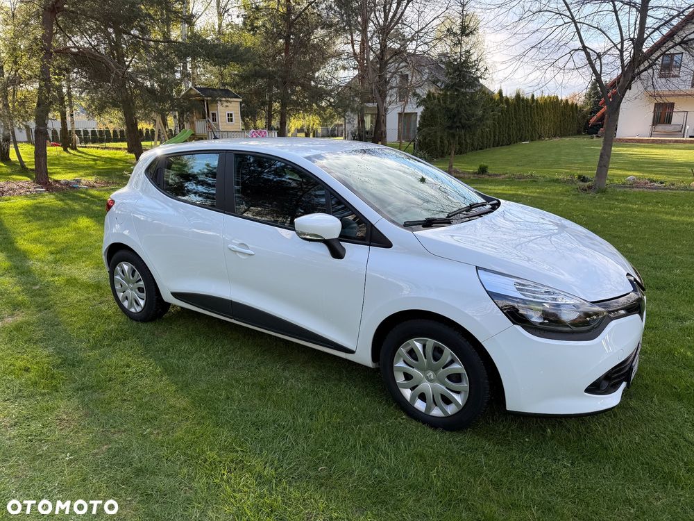 Renault Clio 1.2 16V 75 Dynamique - 9