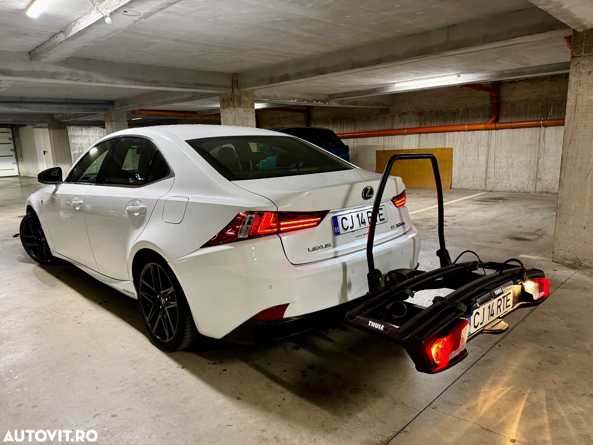 Lexus Seria IS 300h Aut. F Sport - 22