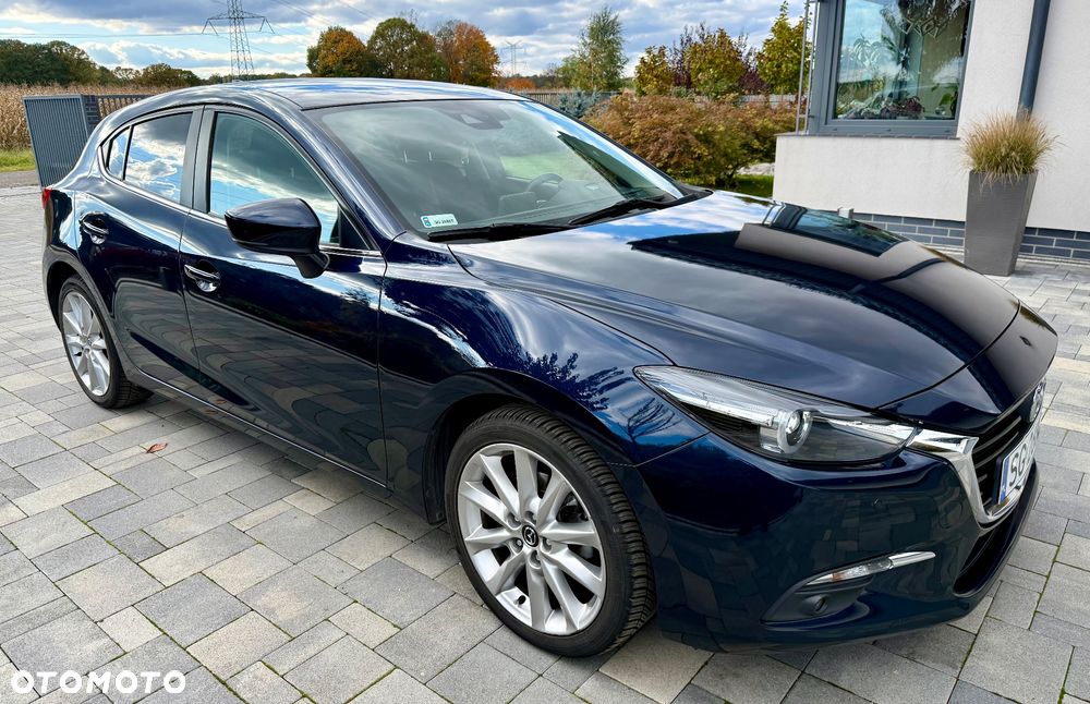 Mazda 3 2017 photo 3