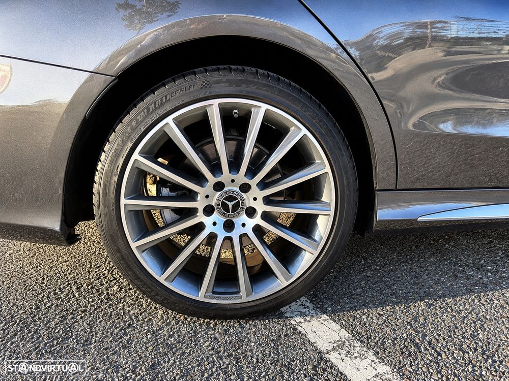 Mercedes-Benz C 300 h AMG Line - 6