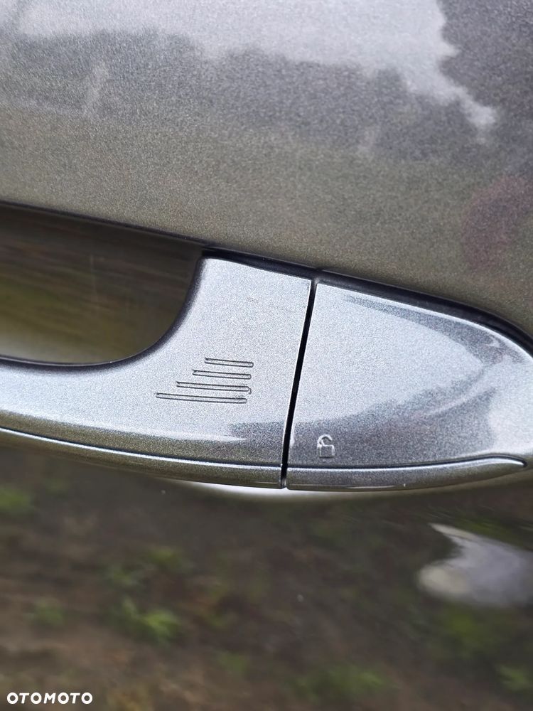 Ford S-Max 2.0 TDCi Titanium PowerShift - 15