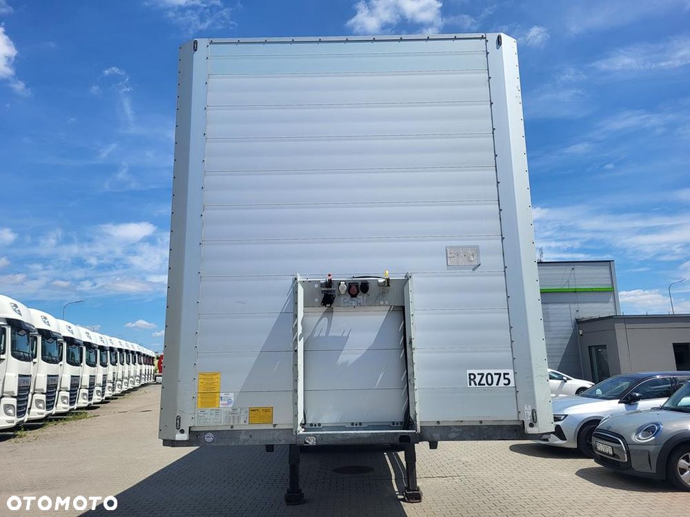 Schmitz Cargobull SCB S3B - 2