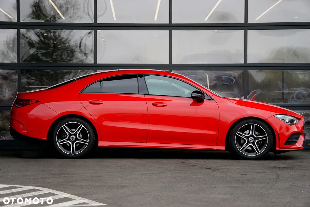 Mercedes-Benz CLA 180 7G-DCT AMG Line - 5