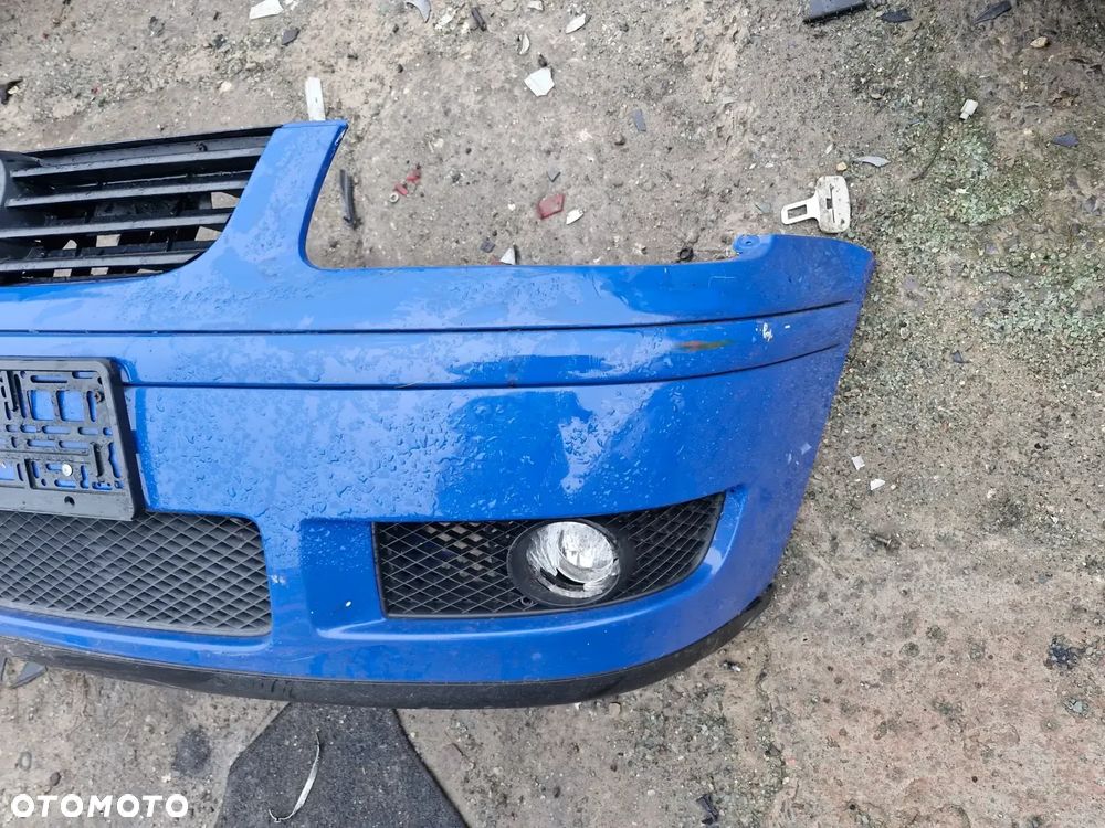 VW Polo 6n2 Zderzak przód LA5C - 3