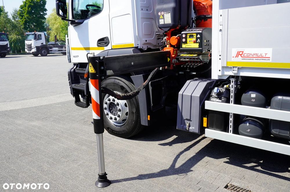 Mercedes-Benz Arocs 1827 4x2 / 70 tys km!!! / HDS Fassi F135A.0.22 / pilot / rotator_257692 - 17