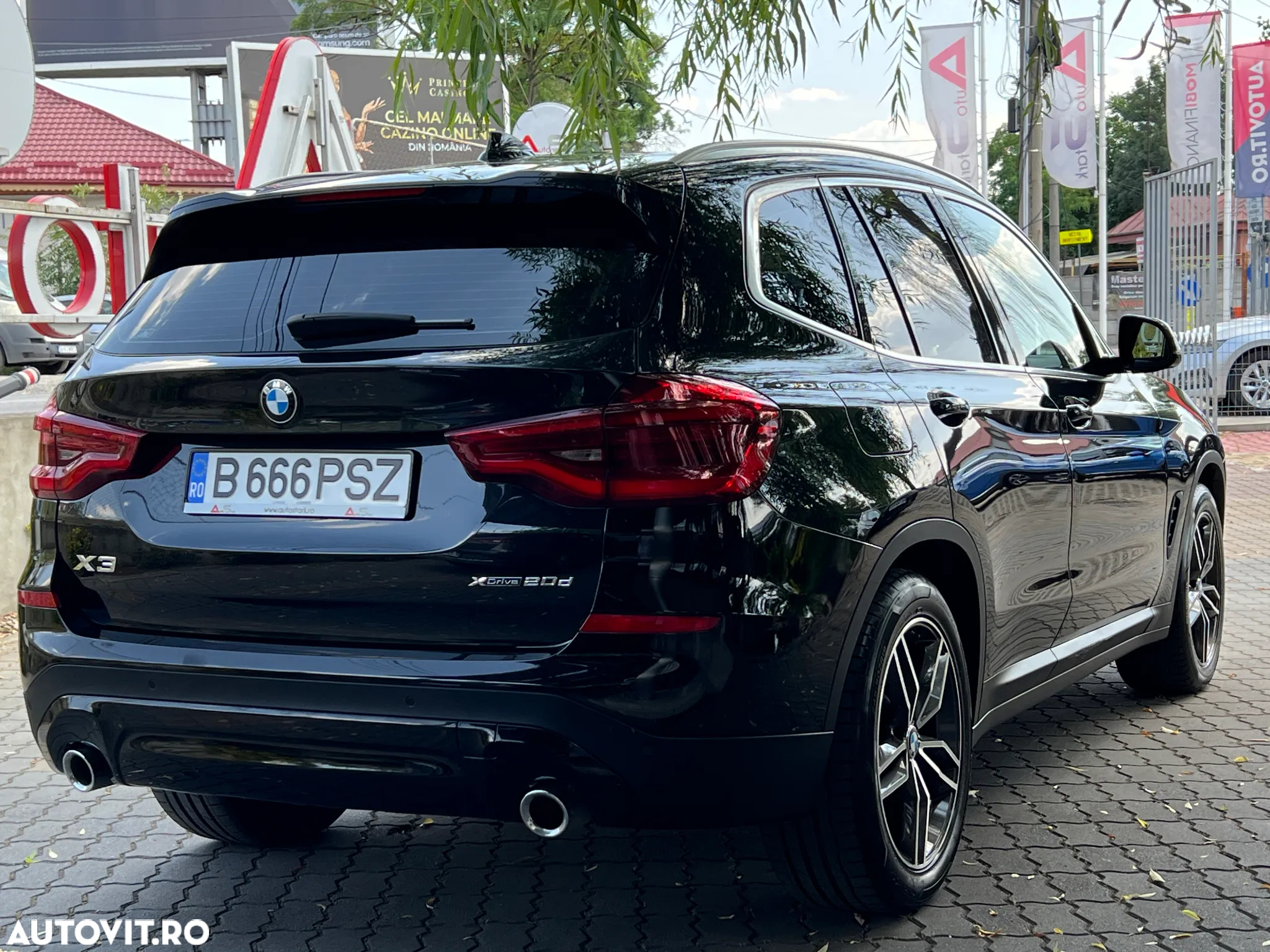 BMW X3 xDrive20d AT Advantage - 9