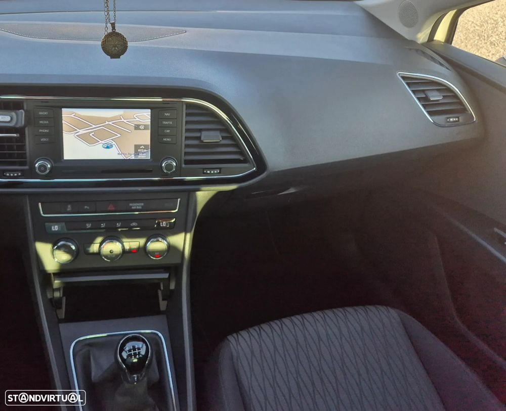 SEAT Leon 1.6 TDI Style Ecomotive - 22