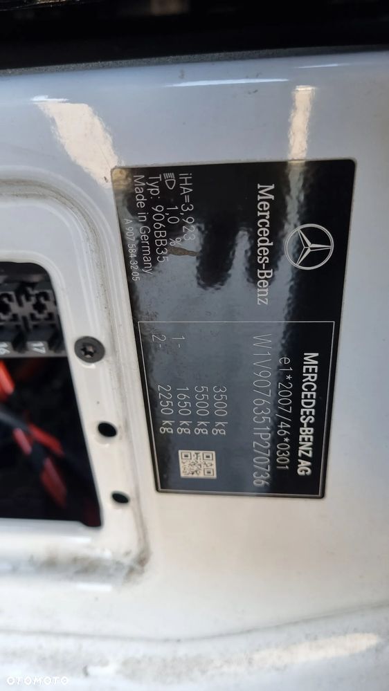 Mercedes-Benz Sprinter - 26