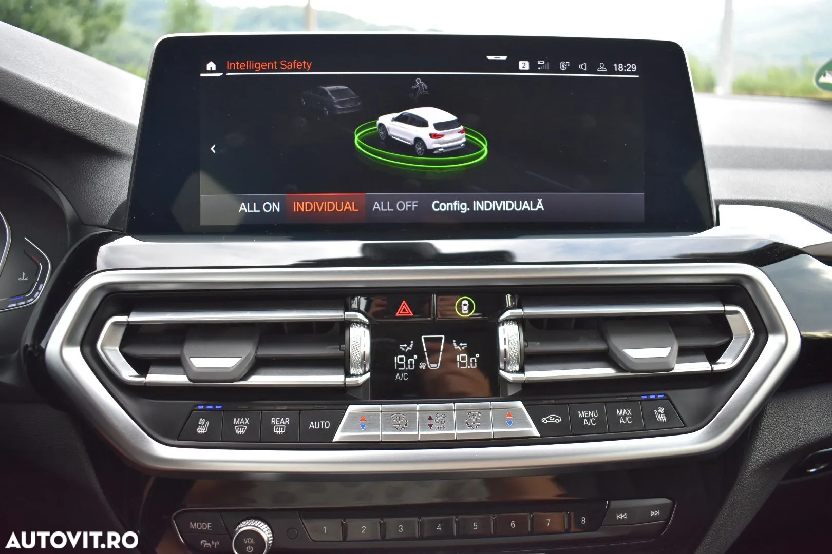 BMW X3 xDrive20d AT xLine - 24