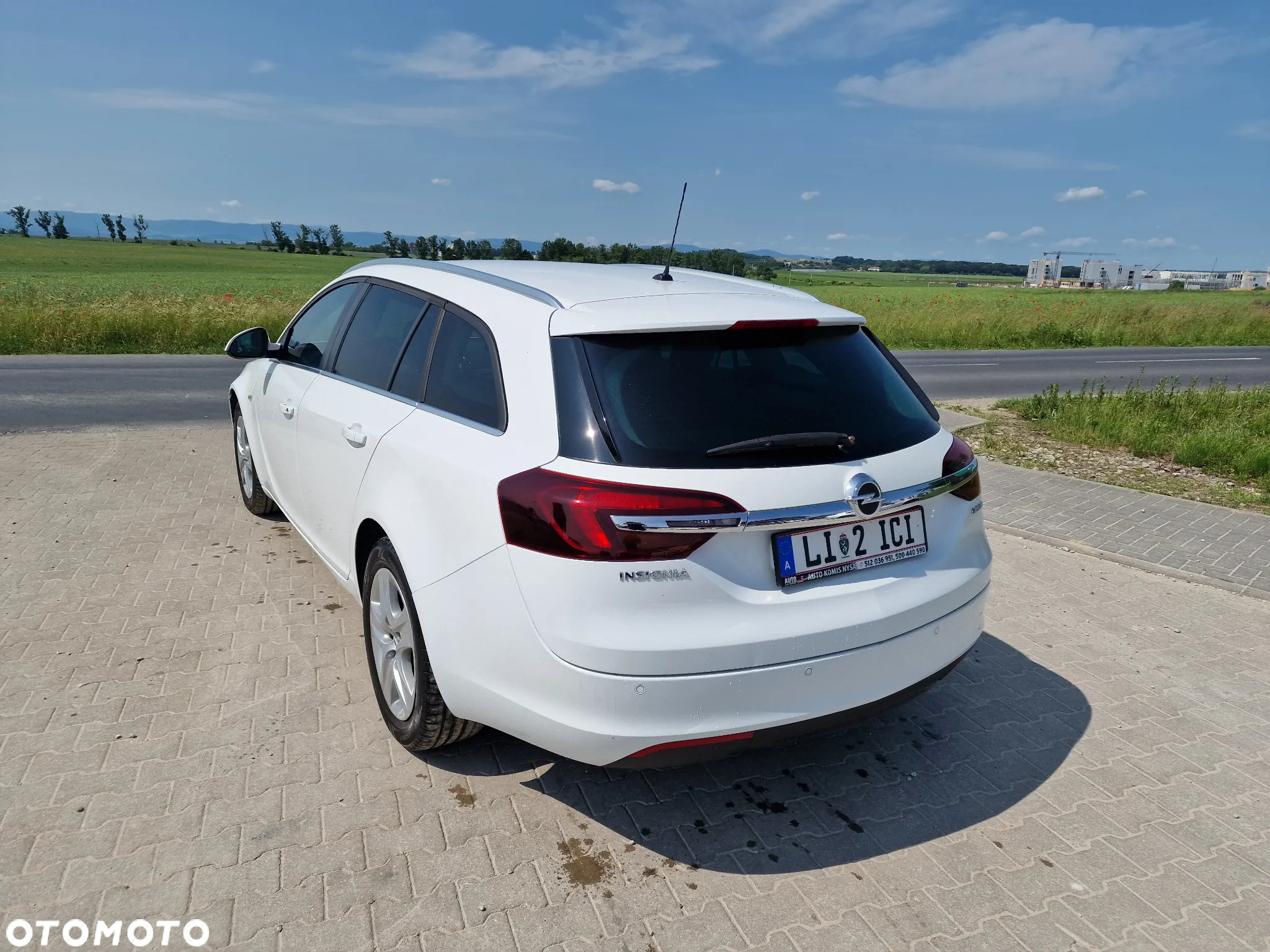 Opel Insignia 2.0 CDTI Sports Tourer ecoFLEXStart/Stop Business Edition - 12