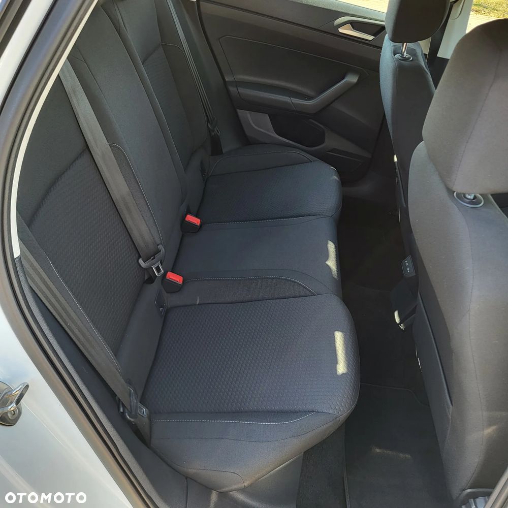 Volkswagen Polo 1.6 TDI SCR Comfortline - 14
