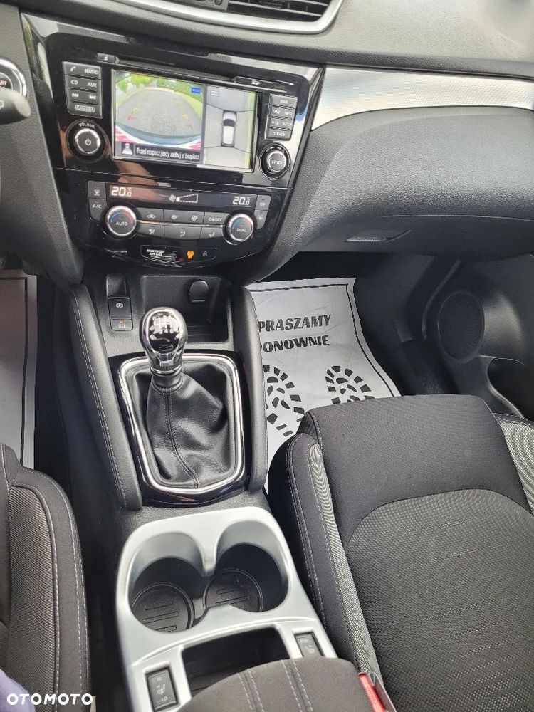 Nissan Qashqai 1.6 DIG-T N-Connecta - 10