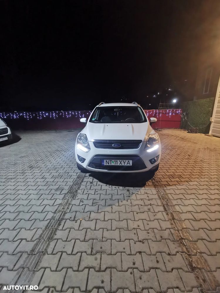 Ford Kuga 2.0 TDCi 4WD Powershift Individual - 10