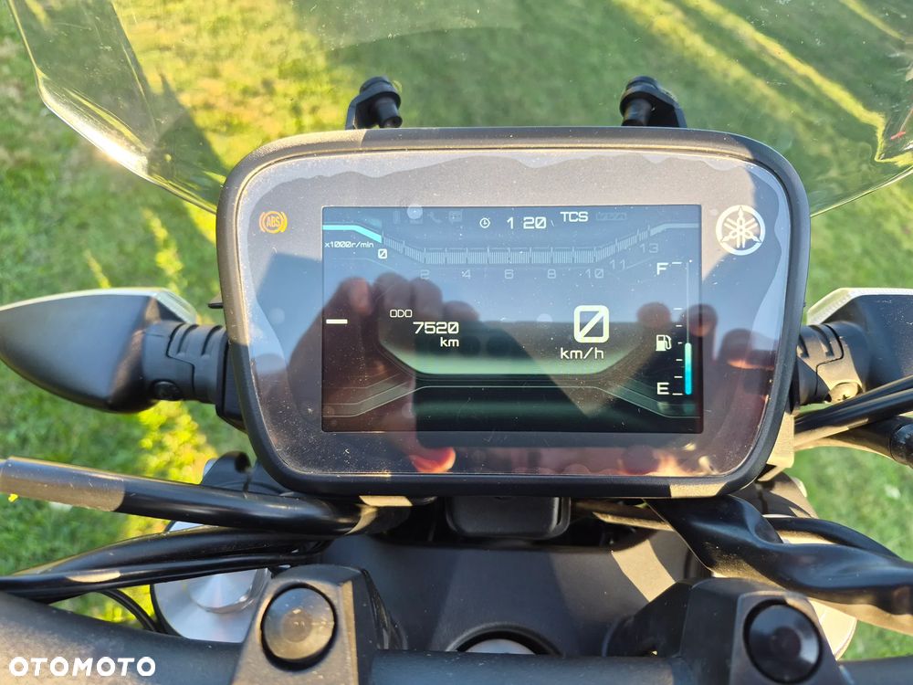 Yamaha MT - 26