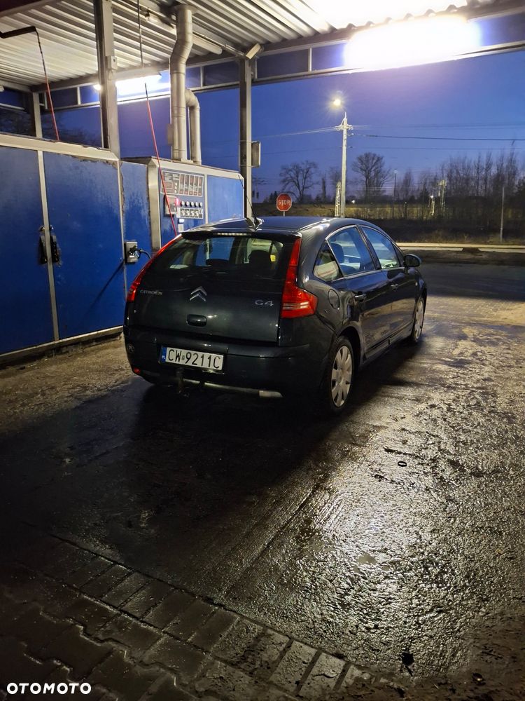 Citroën C4 1.6 VTi SX - 6