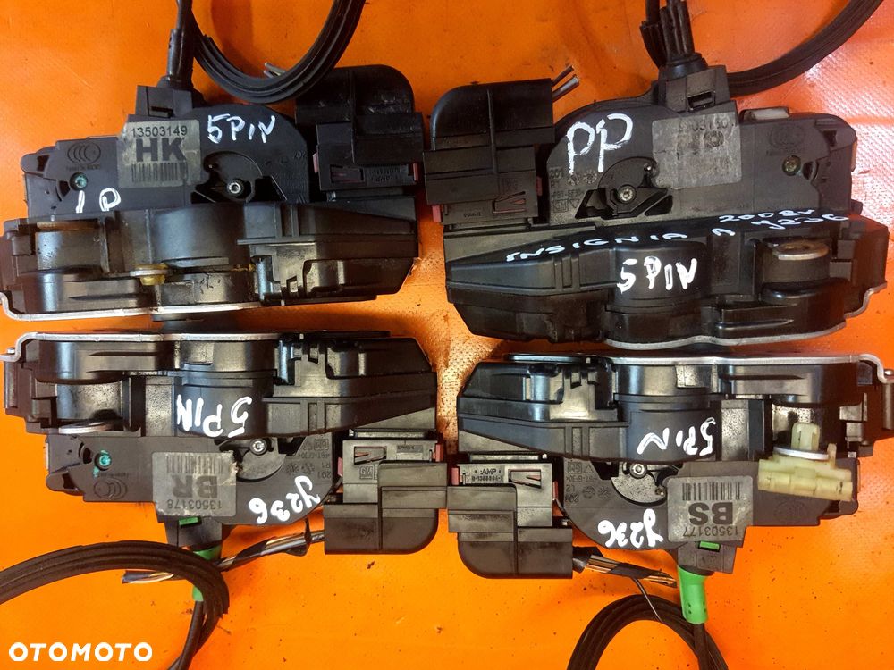 236J Zamek Drzwi Lewy Przedni Przód Opel Insignia A - 1