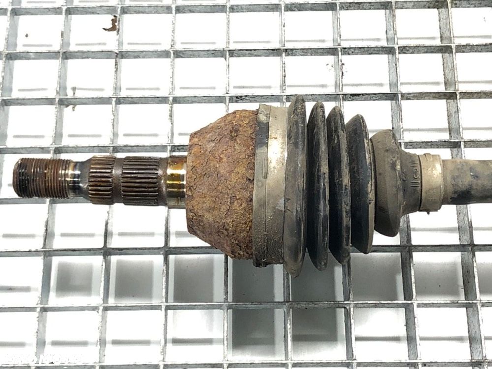 PÓŁOŚ PRAWY PRZÓD  OPEL ASTRA H Kombi (A04) 2004 - 2014 1.4 (L35) 66 kW [90 KM] benzyna 2004 - - 2