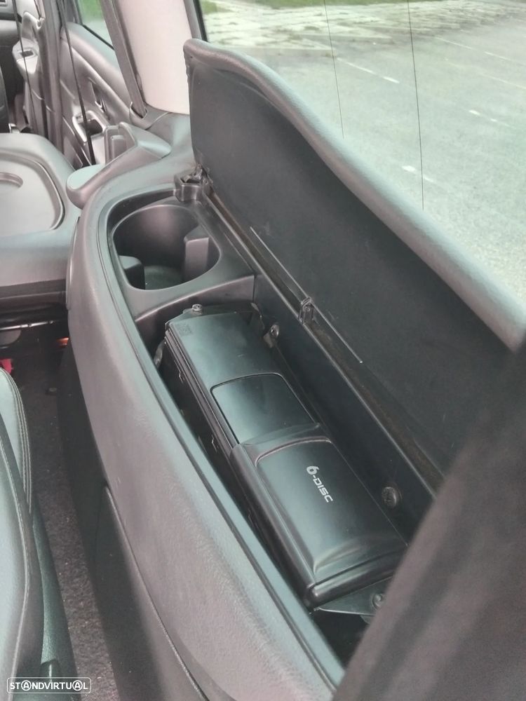 VW Sharan 2.0 TDI Confortline - 6