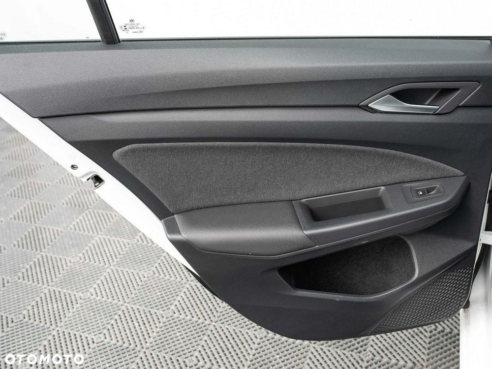 Volkswagen Golf 1.5 TSI EVO Life - 23