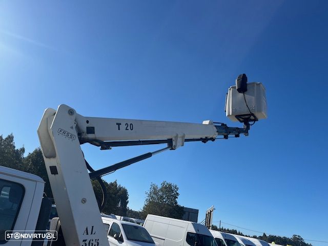 Nissan CABSTAR 3.0 COM BARQUINHA 20 M - 7