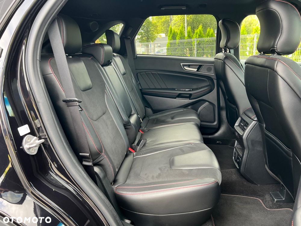 Ford Edge 2.0 EcoBlue Bi-Turbo 4x4 ST-LINE - 32