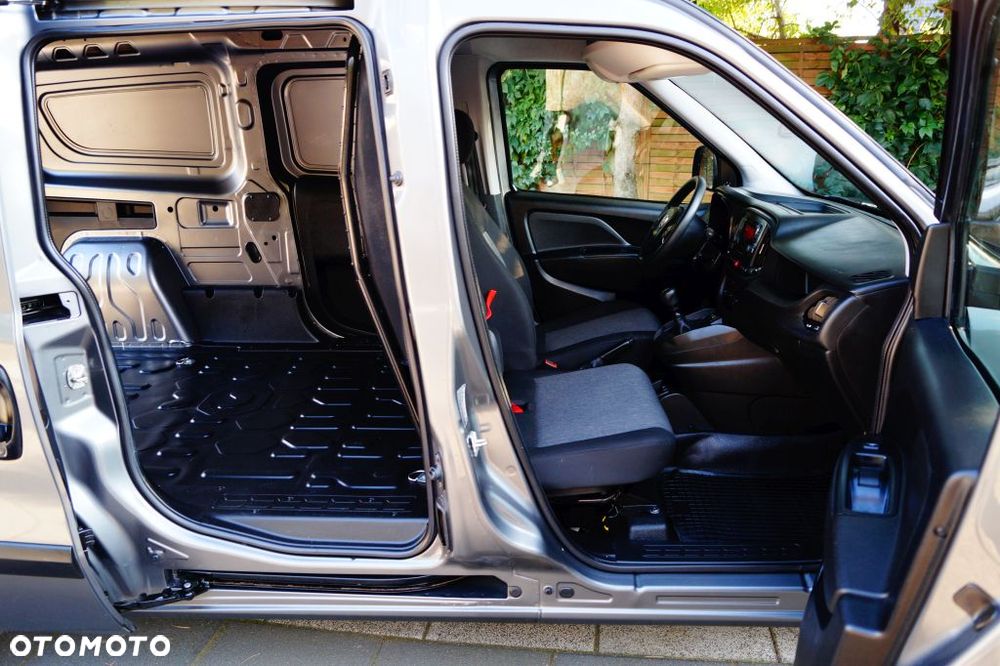 Fiat Doblo 1,6 Mulijet Maxi Long Salon Pl Bogata Opcja Faktura Vat - 23