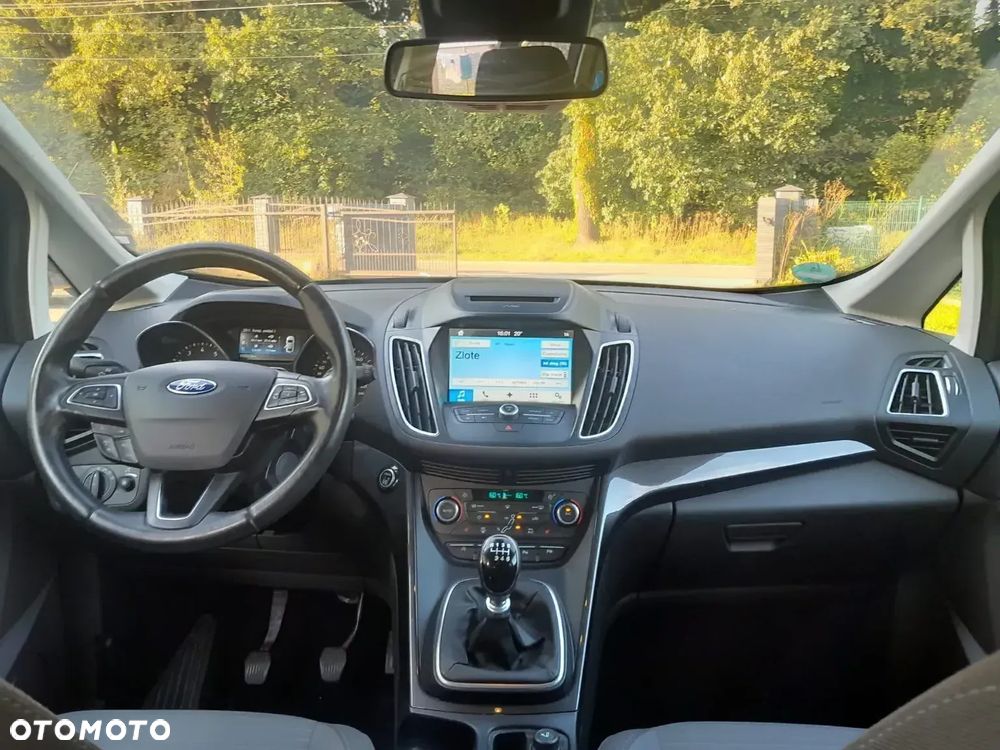 Ford C-MAX - 11