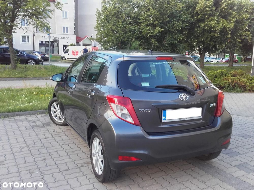 Toyota Yaris - 38