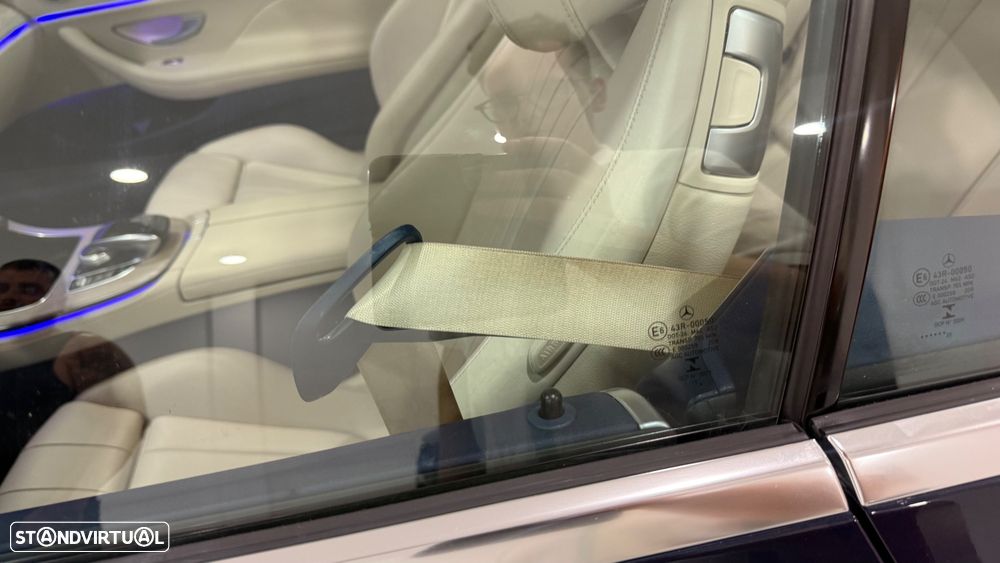 Mercedes-Benz E 220 d 9G-TRONIC Night Edition - 29