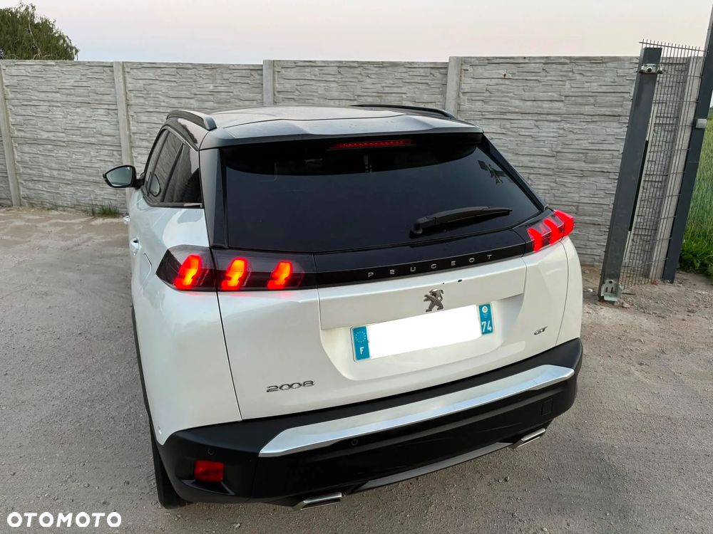 Peugeot 2008 PureTech 130 GT - 4