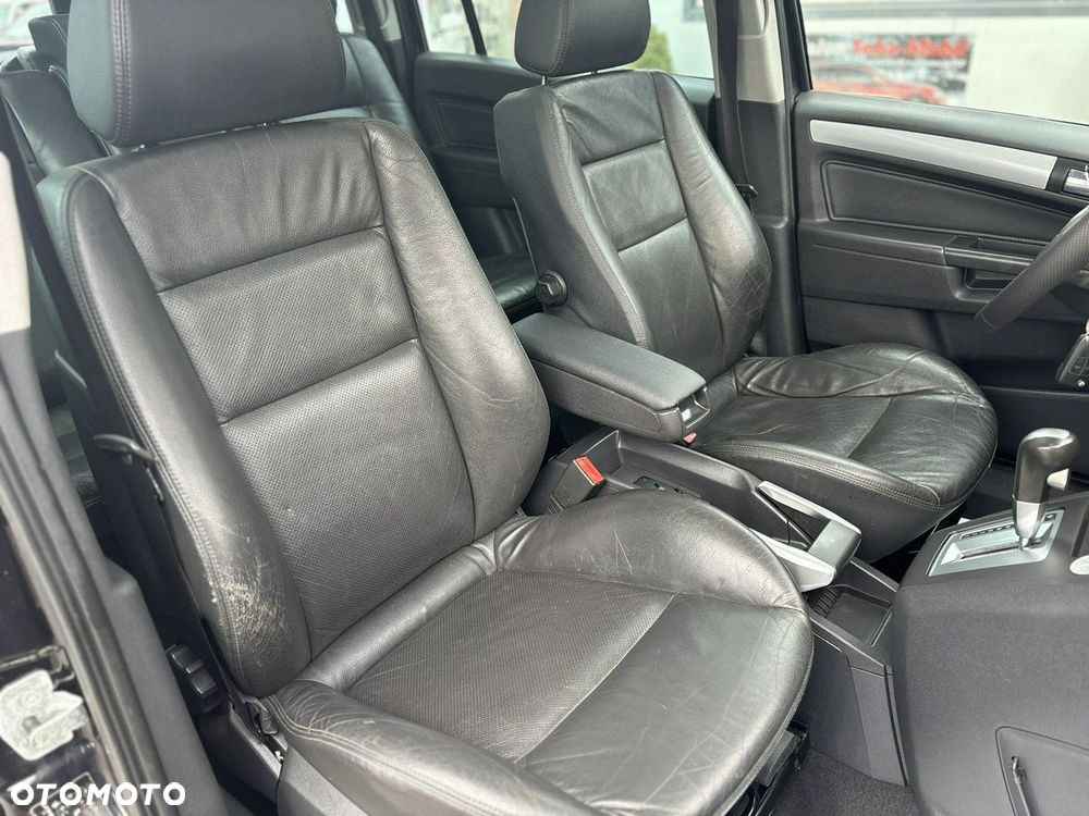 Opel Zafira 2.2 Automatik - 26