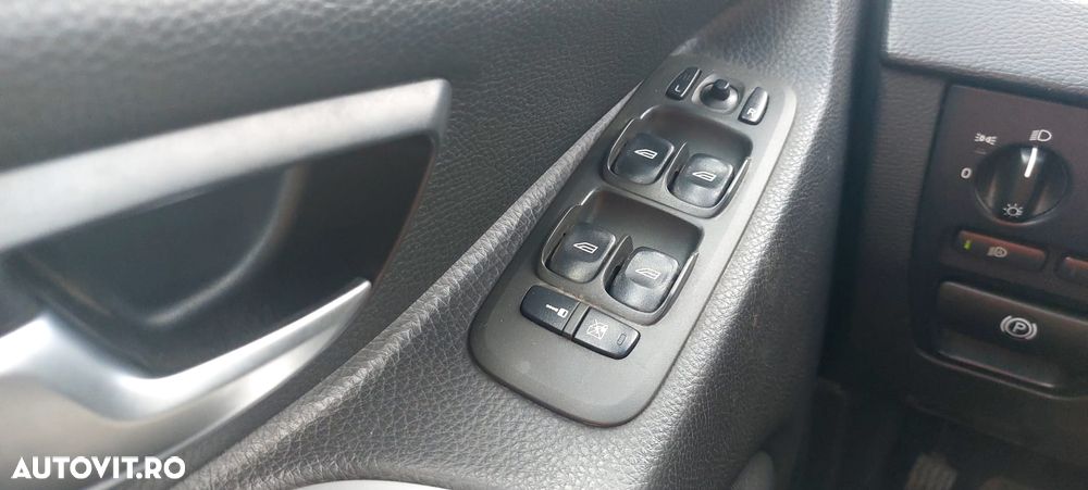 Volvo XC 90 D5 AWD - 6