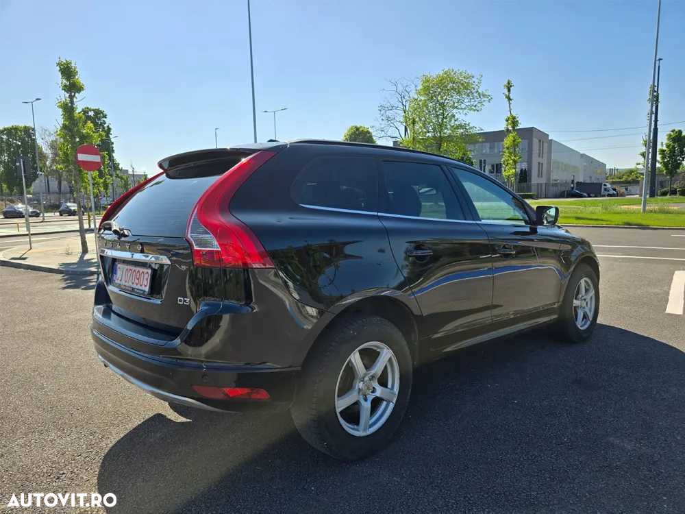 Volvo XC 60 D3 Geartronic Momentum - 3
