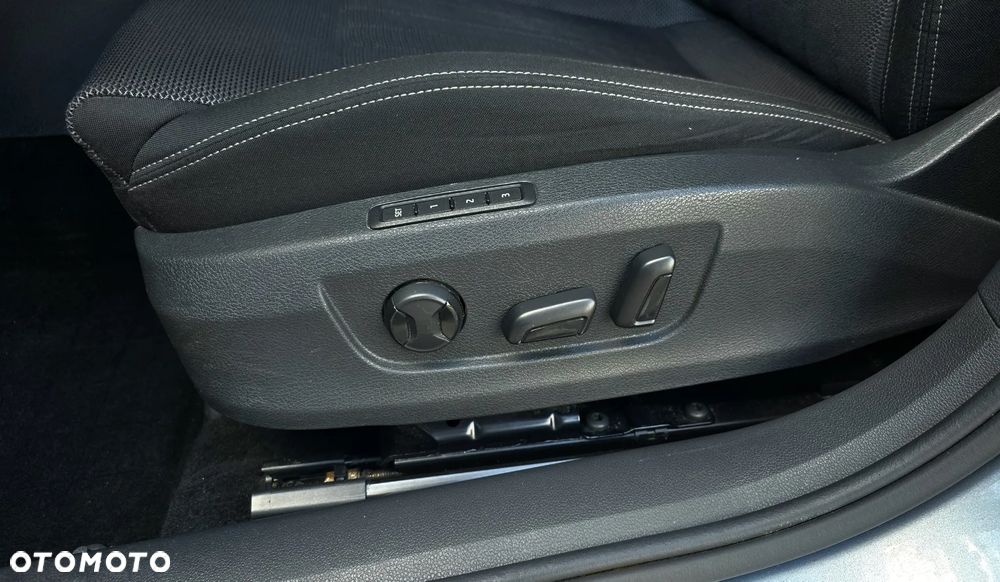 Skoda Superb 2.0 TDI DSG Style - 21