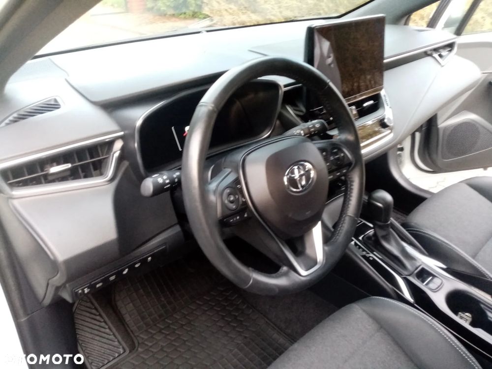 Toyota Corolla 1.8 Hybrid Style - 11