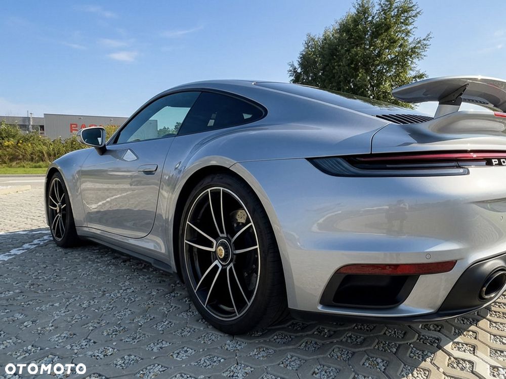 Porsche 911 - 4
