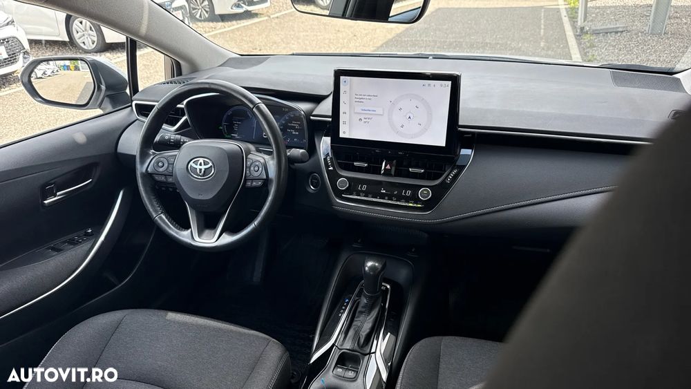 Toyota Corolla 1.8 HSD Business - 15