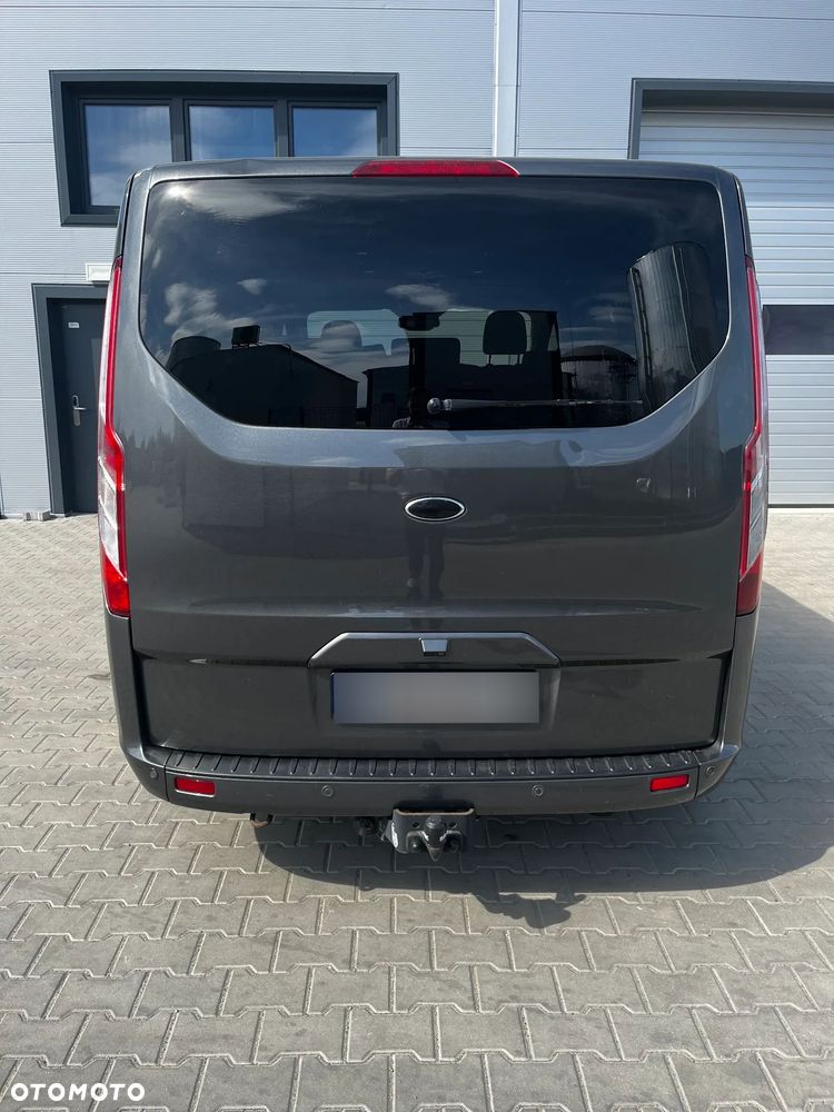Ford Tourneo Custom 2.0 TDCi L1 Titanium SelectShift - 3