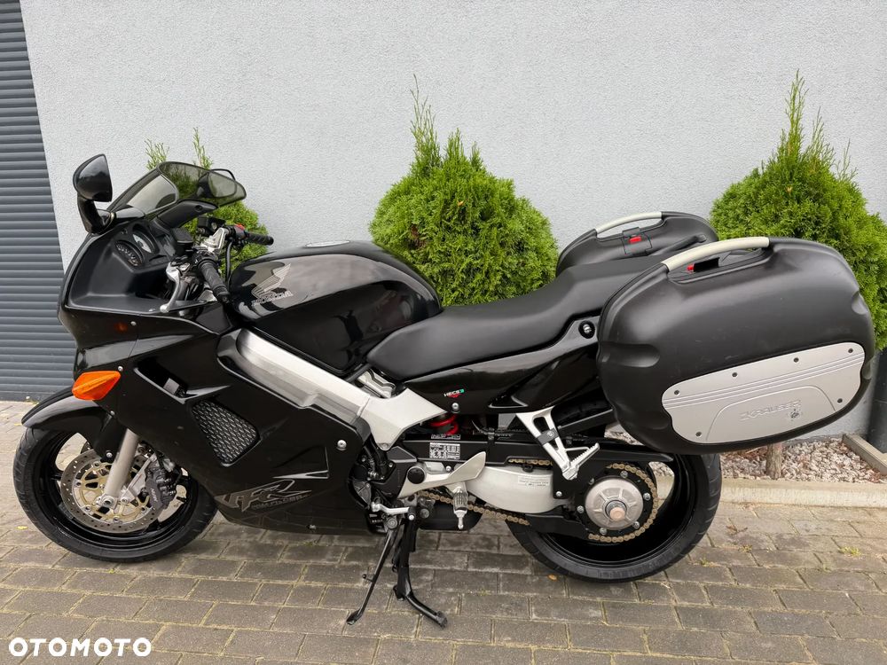 Honda VFR - 7