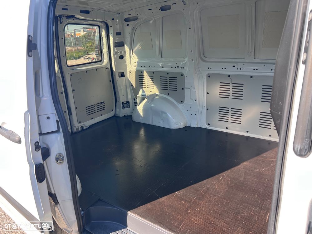 Mercedes-Benz Vito - 9