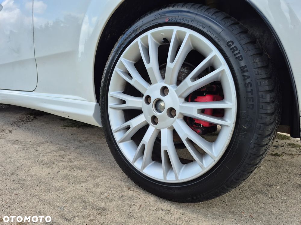Fiat Grande Punto 1.4 T-Jet 16V Racing - 4