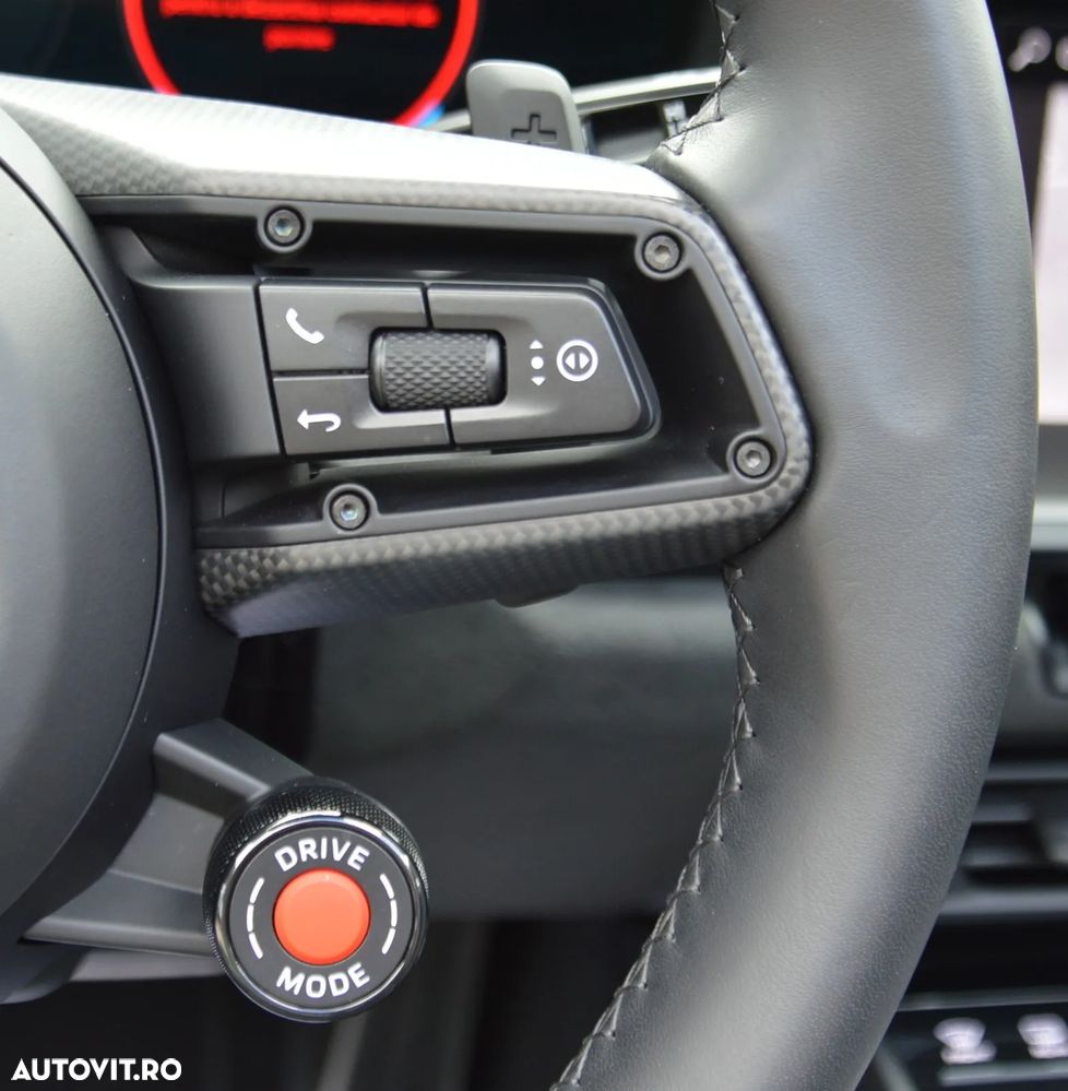 Porsche 911 Targa 4 GTS PDK - 11