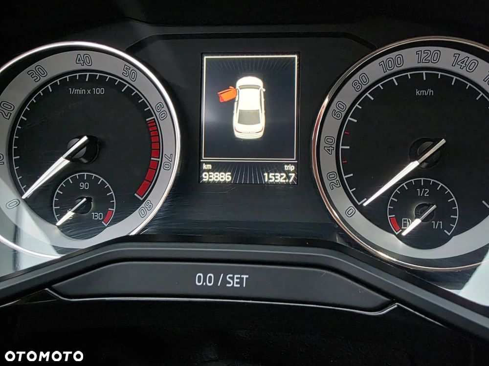 Skoda Superb 1.8 TSI L&K - 15