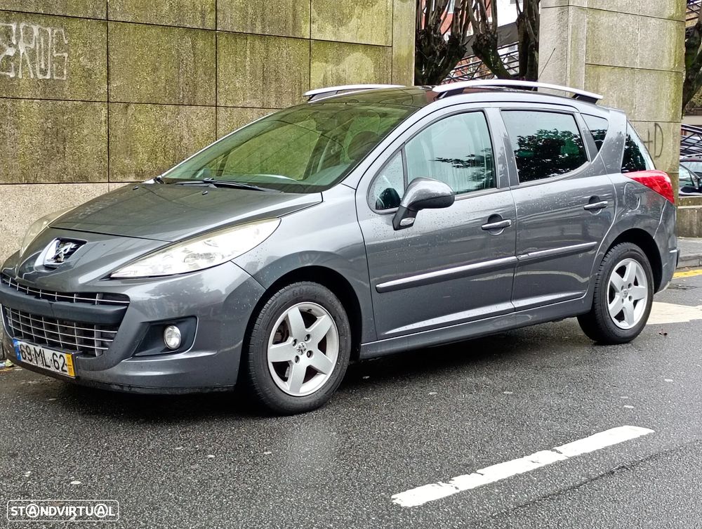 Peugeot 207 SW 1.4 Premium - 4