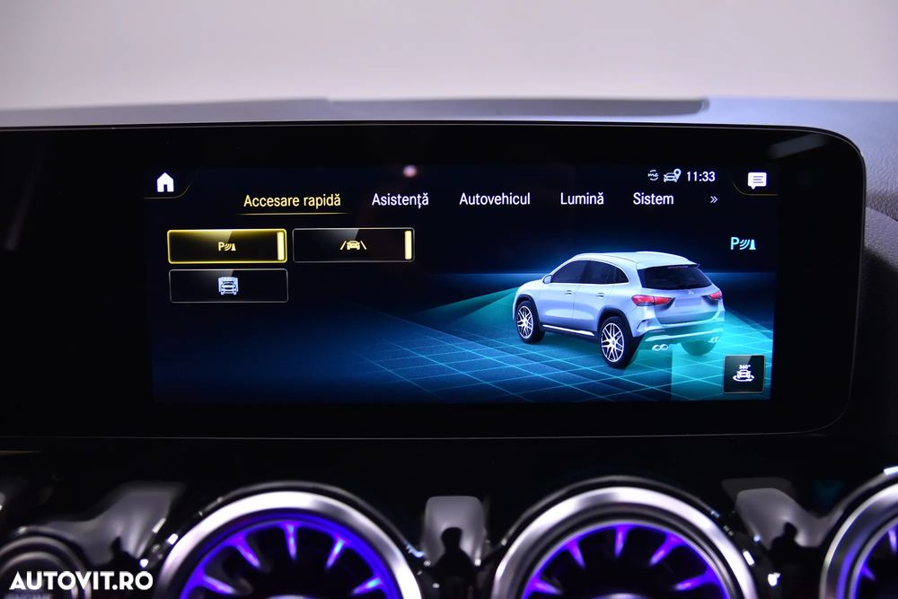 Mercedes-Benz GLA - 19