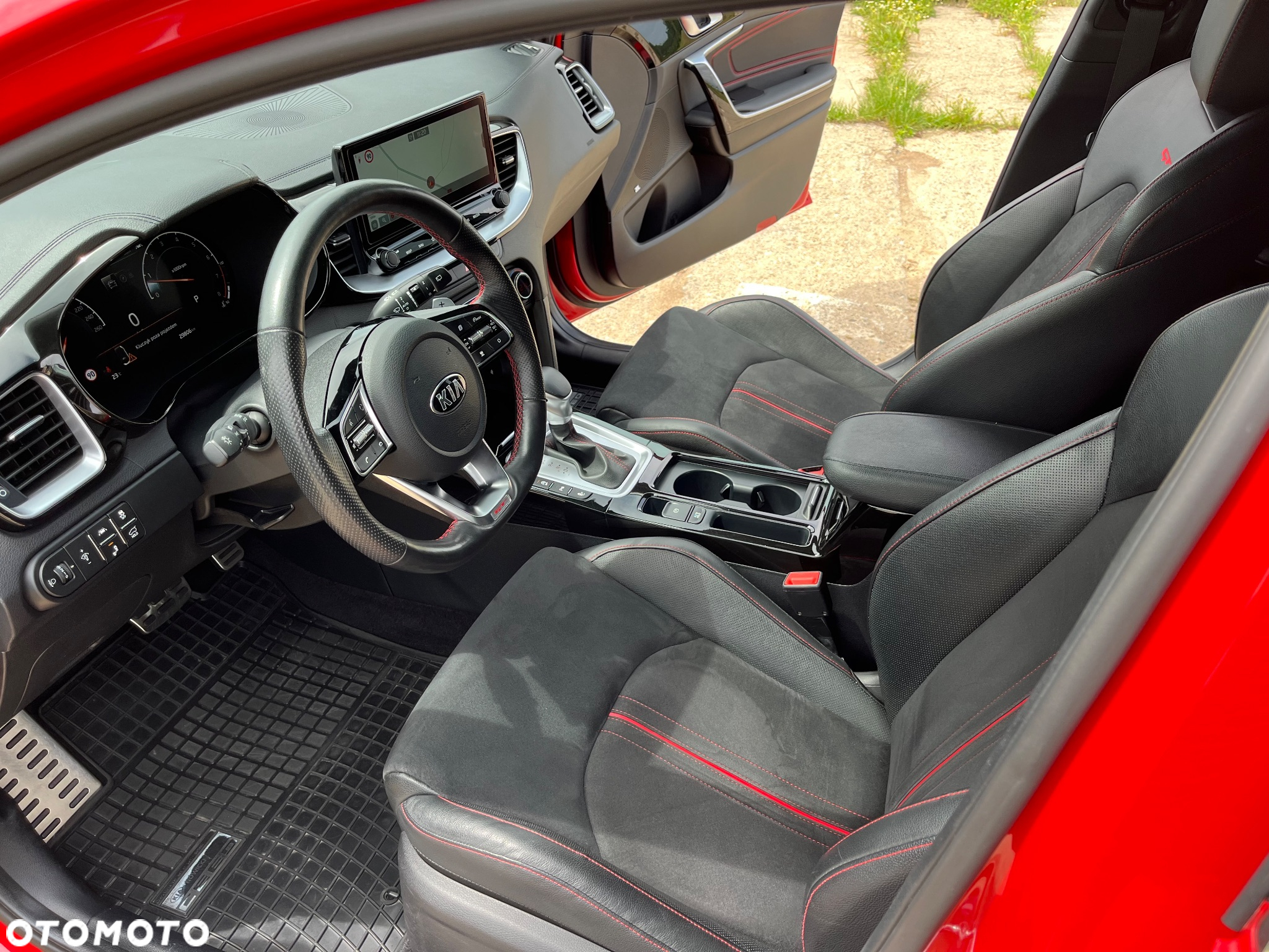 Kia ProCeed 1.6 T-GDI GT DCT - 18